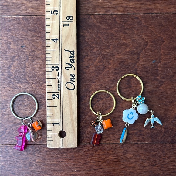 Playful and Fun Themed Set of 3 Key Rings, Perfect For Gifting and Keeping - Picture 9 of 9